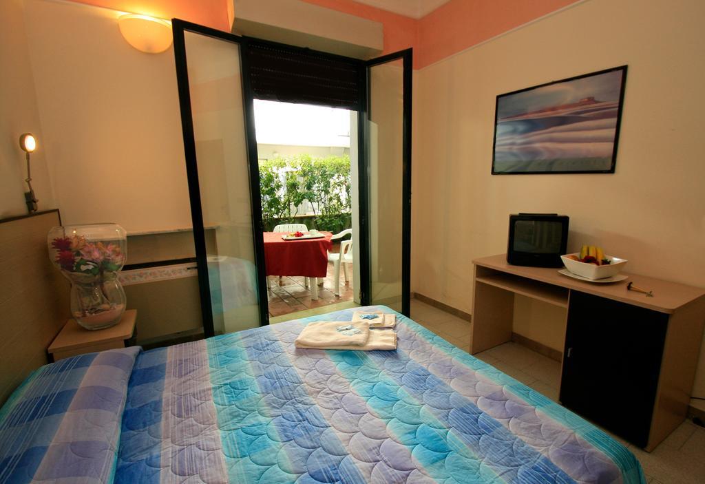 Brown Aparthotel